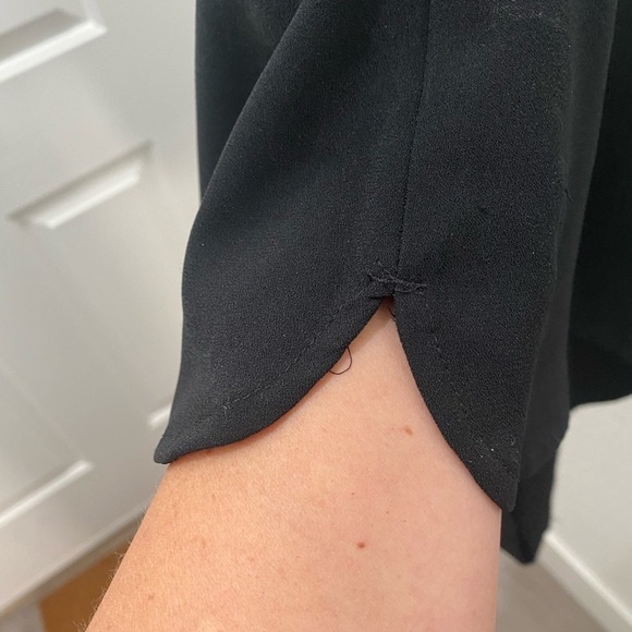 ANN TAYLOR LOFT Black Blouse, Black with lace detail collar, Medium Petite - Picture 7 of 7